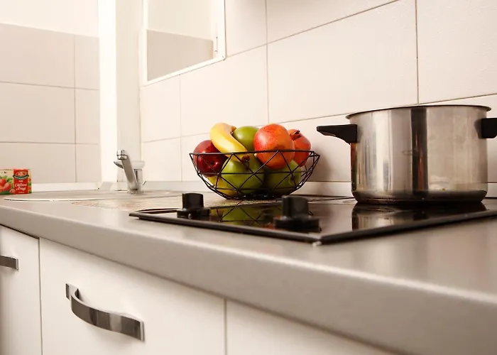 Apartament Very Close To Old *