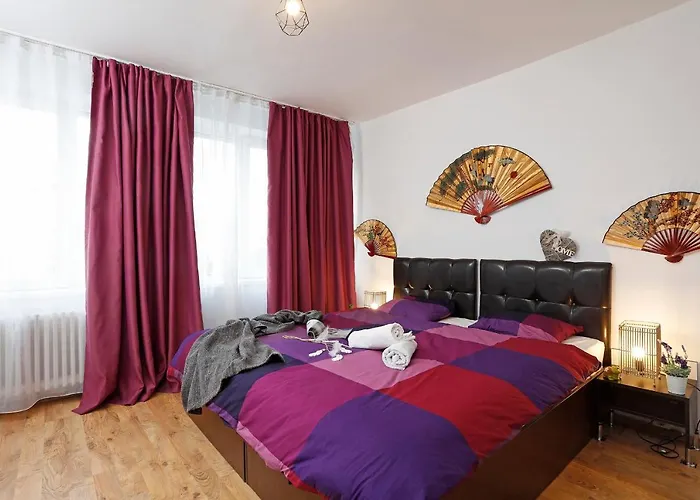 Apartament Very Close To Old