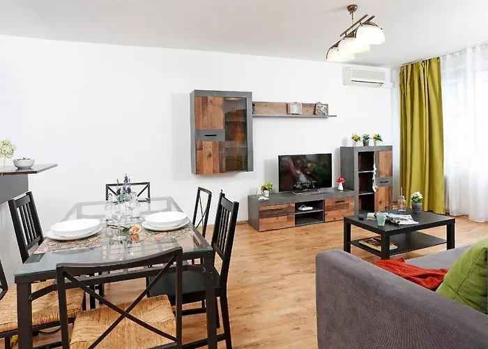 Very Close To Old Apartament Bucureşti