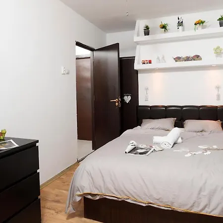 Very Close To Old Apartment Bucharest